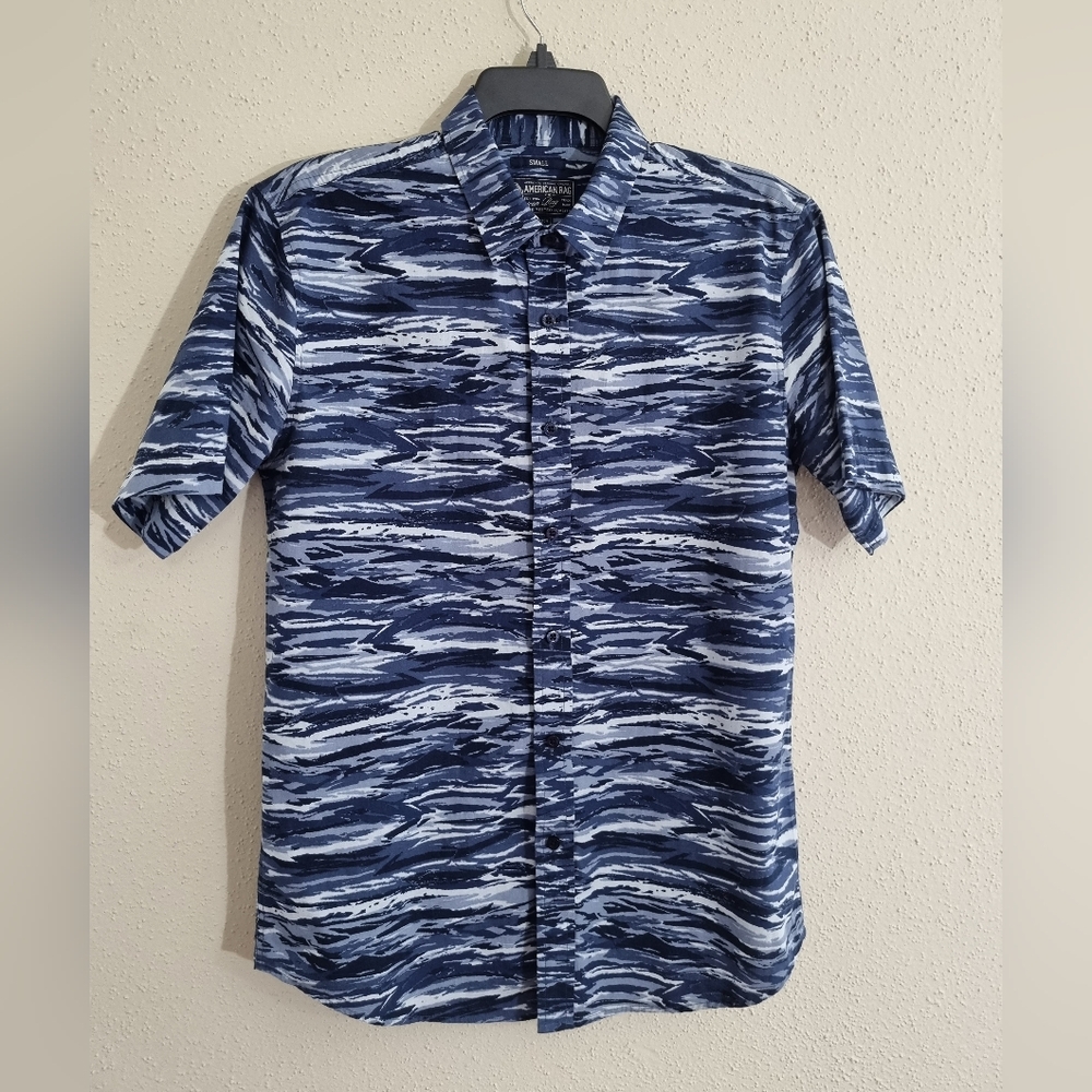 American Rag Navy and White Patterned Shirt Size S  NWOT - Picture 9 of 9